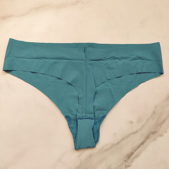 NWOT CALVIN KLEIN INVISIBLES THONG PANTY IN BLUE AMBIENCE SIZE EXTRA LARGE - Picture 2 of 4